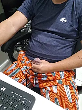 carloskasado - Carloskasado's free webcam - UK Sex Cams