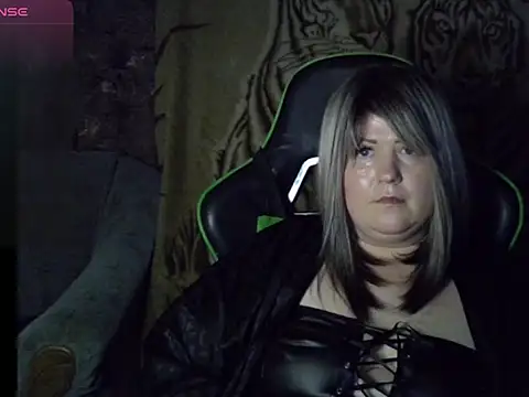 yuliiasan - YuliiaSan's free webcam - UK Sex Cams