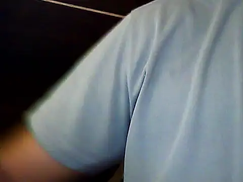 rockkohunterr (Ask my age) - BIG CUMSHOT FROM small COCK