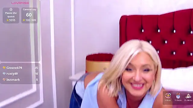 luckysara - LuckySara's free webcam