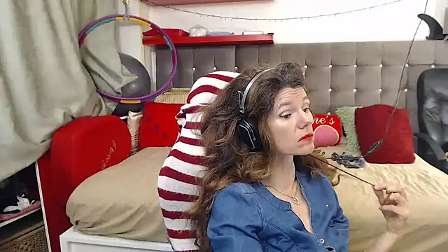 kellyterapy - Kellyterapy's free webcam - UK Sex Cams