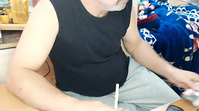 lionturk - LiONTURK's free webcam - UK Sex Cams