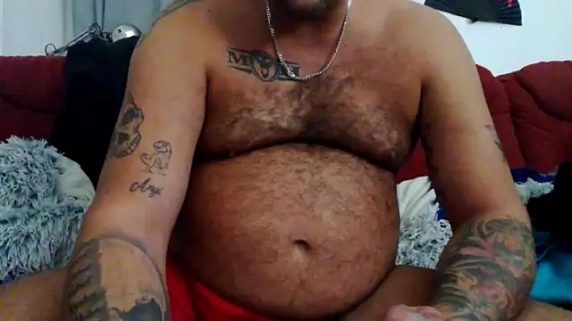 sexykevin17cm Live Webcam on Stripchat