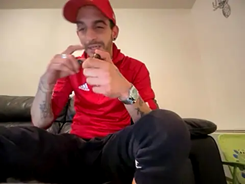 rebeu313 - Rebeu313's free webcam - UK Sex Cams