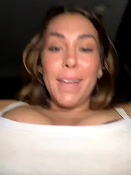 LeaGambit__ room chat