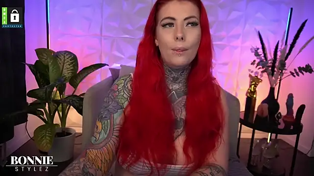 BonnieStylez from StripChat is Freechat