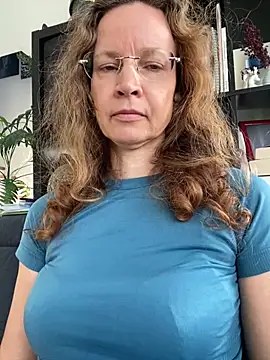 AnnikaRose Live Webcam on Stripchat