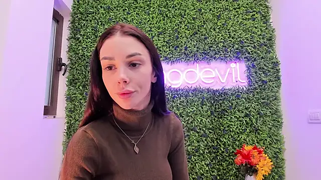 realhotfallingdevil (F young) - Make me squirt