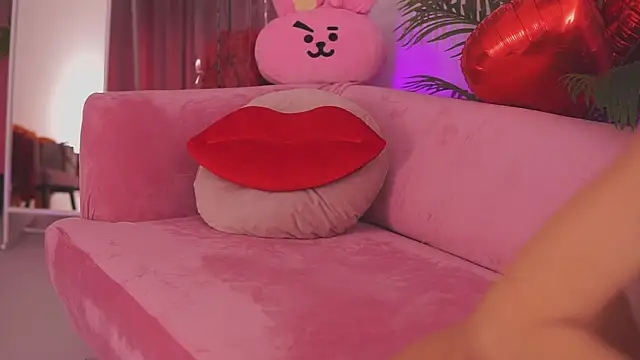 fallingangel - Fallingangel's free webcam - UK Sex Cams