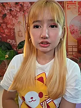 Pinkie_Princes Live Webcam on Stripchat