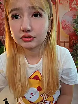 Pinkie_Princes Live Webcam on Stripchat