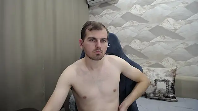 serzhkorol1 - SerzhKorol1's free webcam - UK Sex Cams