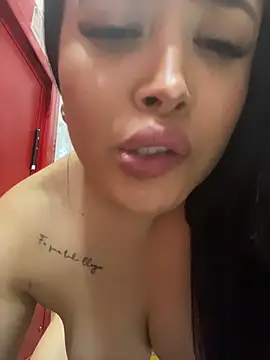 sara_fun - Sara_fun's free webcam - UK Sex Cams