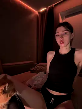 bastet (F young) - ass flash