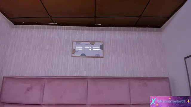 hannataylor - HannaTaylor's free webcam - UK Sex Cams