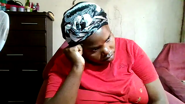 sexybigboobz - Sexybigboobz's free webcam - UK Sex Cams