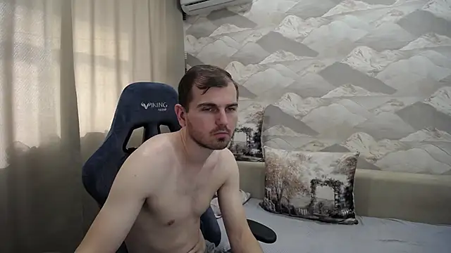 serzhkorol1 - SerzhKorol1's free webcam - UK Sex Cams