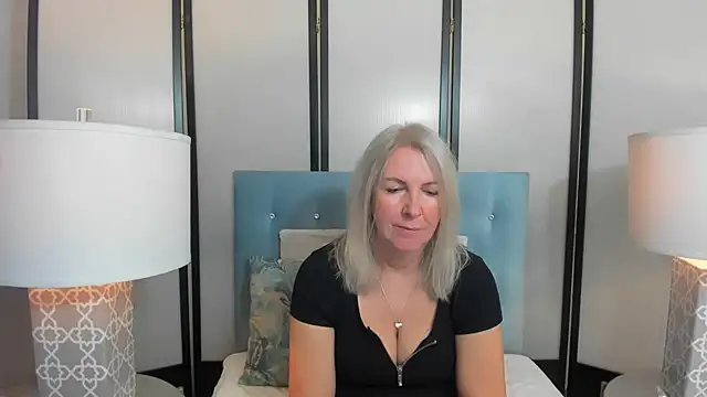 ericatop - EricaTop's free webcam - UK Sex Cams