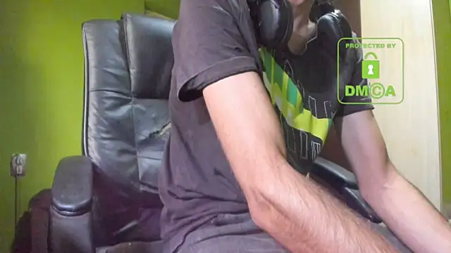 bigcumshoot (Ask my age) - Stroking ​if ​you ​tip, check tipmenu!