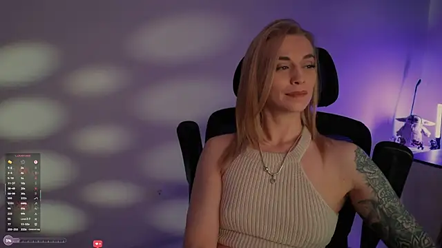 AskAlexa's Stripchat show and profile