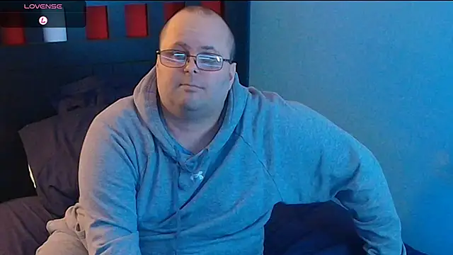 lefty15242 - Lefty15242's free webcam - UK Sex Cams