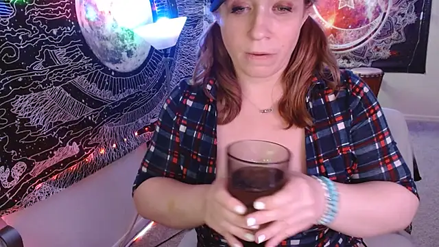 xxms_starzxx (F milf) - TITS OUT 4 gRAVITY bONGS