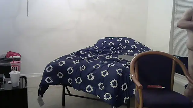 peachestabby147 - Peachestabby147's free webcam - UK Sex Cams