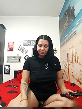 sugardiamonds - SugarDiamonds's free webcam - UK Sex Cams