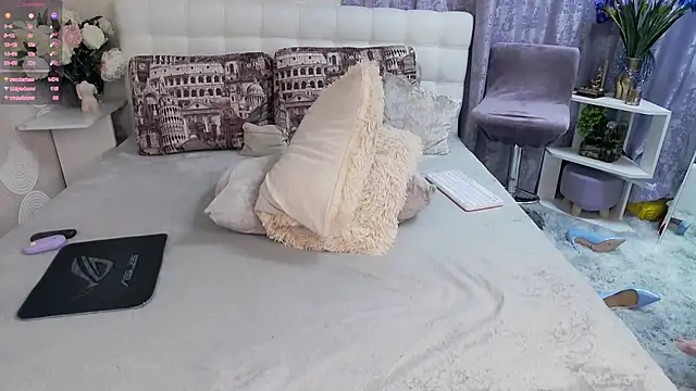 lorabigass (F milf) - Hallway to Heaven 9 min ctrl