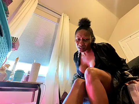 wynterheat - Wynterheat's free webcam