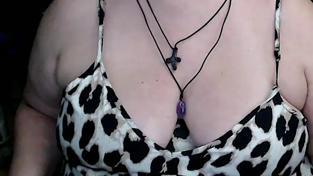 mayasmith (F milf) - cum show