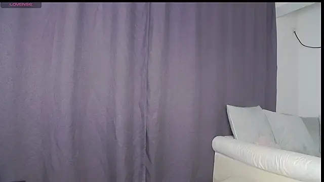 rickymiami1 (M young) - naked flex hard