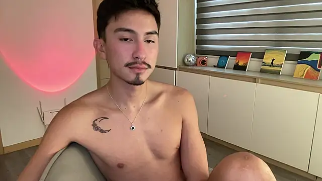 sweettaaron01 (M young) - time to take my cum