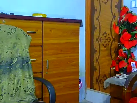 horny_doll24 - Horny_Doll24's free webcam - UK Sex Cams