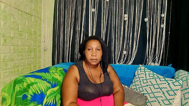 mysticeboney live cam screenshot female from South Africa on Porngall – Porn Galleries & Live Cams