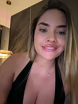 AnaCarrera Live Webcam on Stripchat