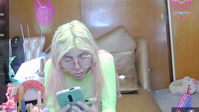 skinygirl - Skinygirl's free webcam