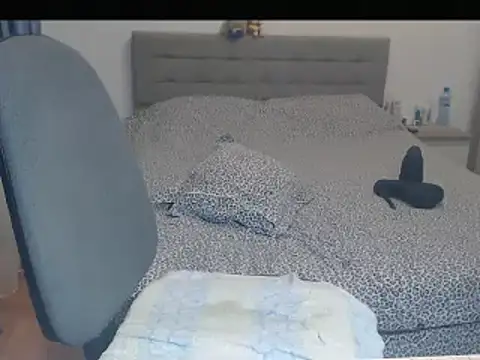 maturediana (Ask my age) - 💦💦be my king, make me feel special to