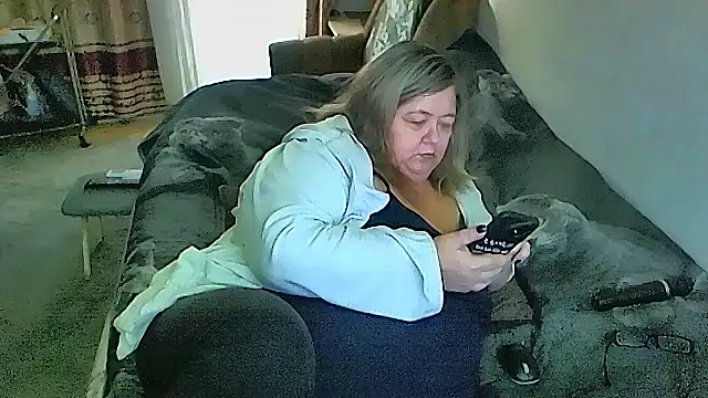 sex2 (F mature) - naked, squirt