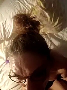 ganstax999 (G milf) - Girl? Boys? Fuck