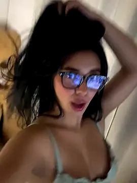 miasofia__ (F young) - turn my ass red🫢😝