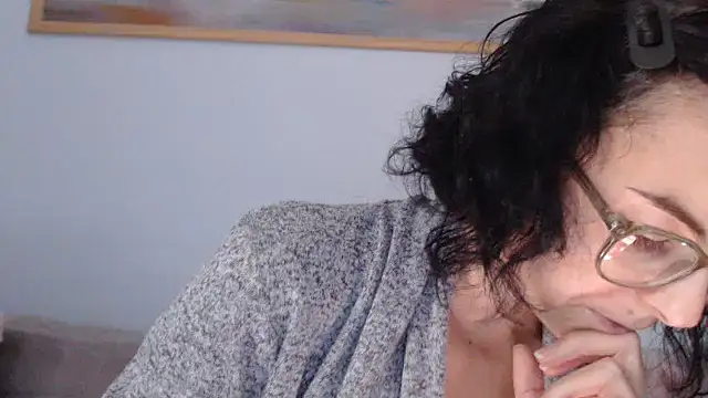 cleophee (F milf) - je me gode