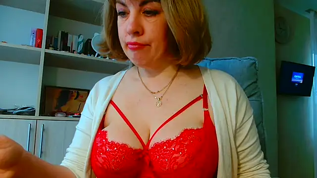 brionia - Brionia's free webcam - UK Sex Cams