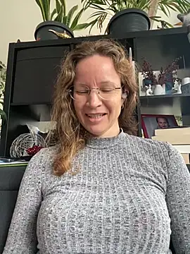 annikarose - AnnikaRose's free webcam - UK Sex Cams