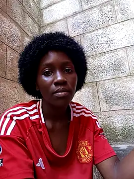 swirly_blac (Ask my age) - Flash boobs