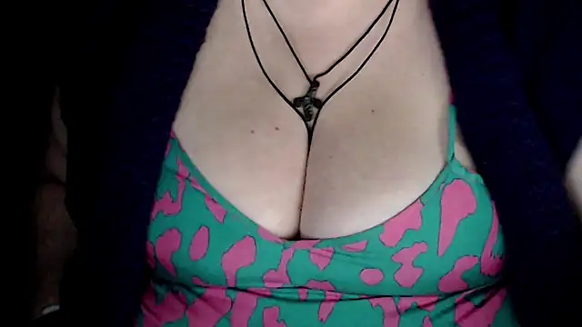 mayasmith (F milf) - cum show