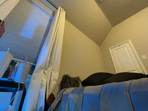 wynterheat (F milf) - ✨2 tkn turnup! | Shower 🧼 and Shine ✨