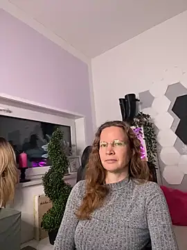 annikarose - AnnikaRose's free webcam