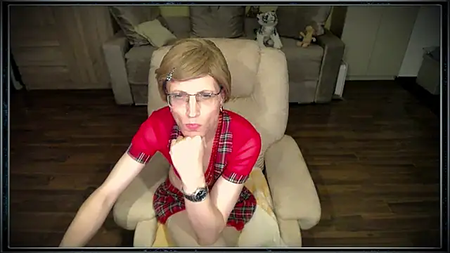 clementine - Clementine's free webcam - UK Sex Cams