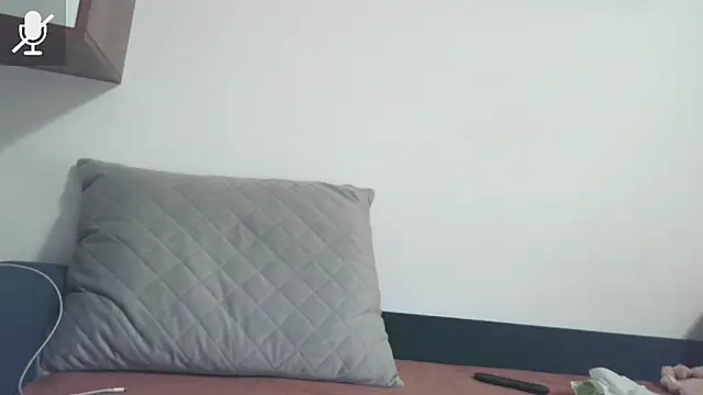 lovelyjulliette - LovelyJulliette's free webcam - UK Sex Cams